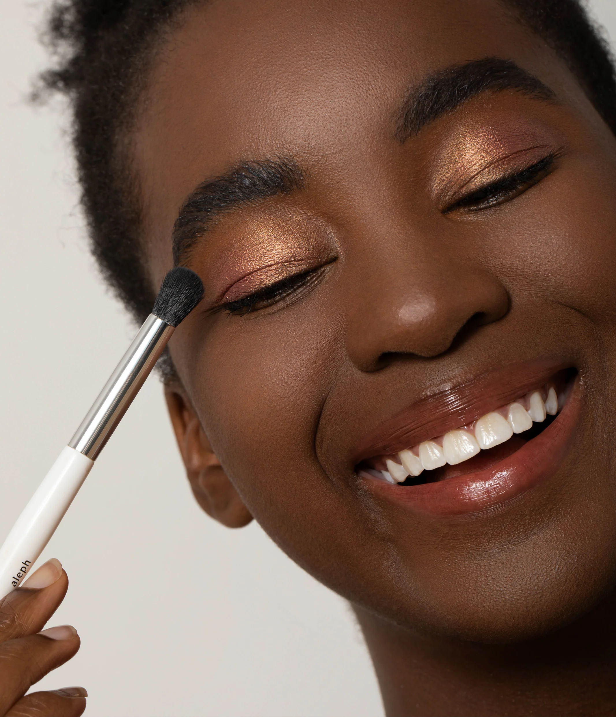 Eye Blender Brush - Image 3